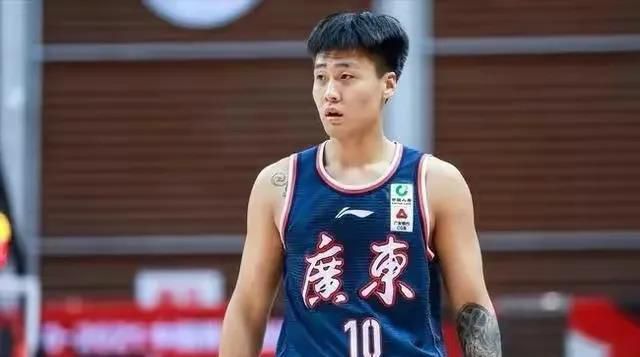 曰批免费视频播放在线看片一
